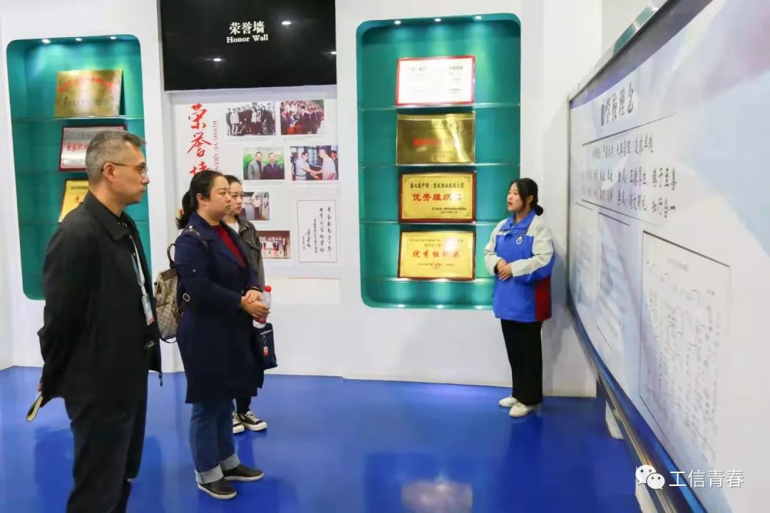 ac2b08549fba6bd471badcb3508c90c3