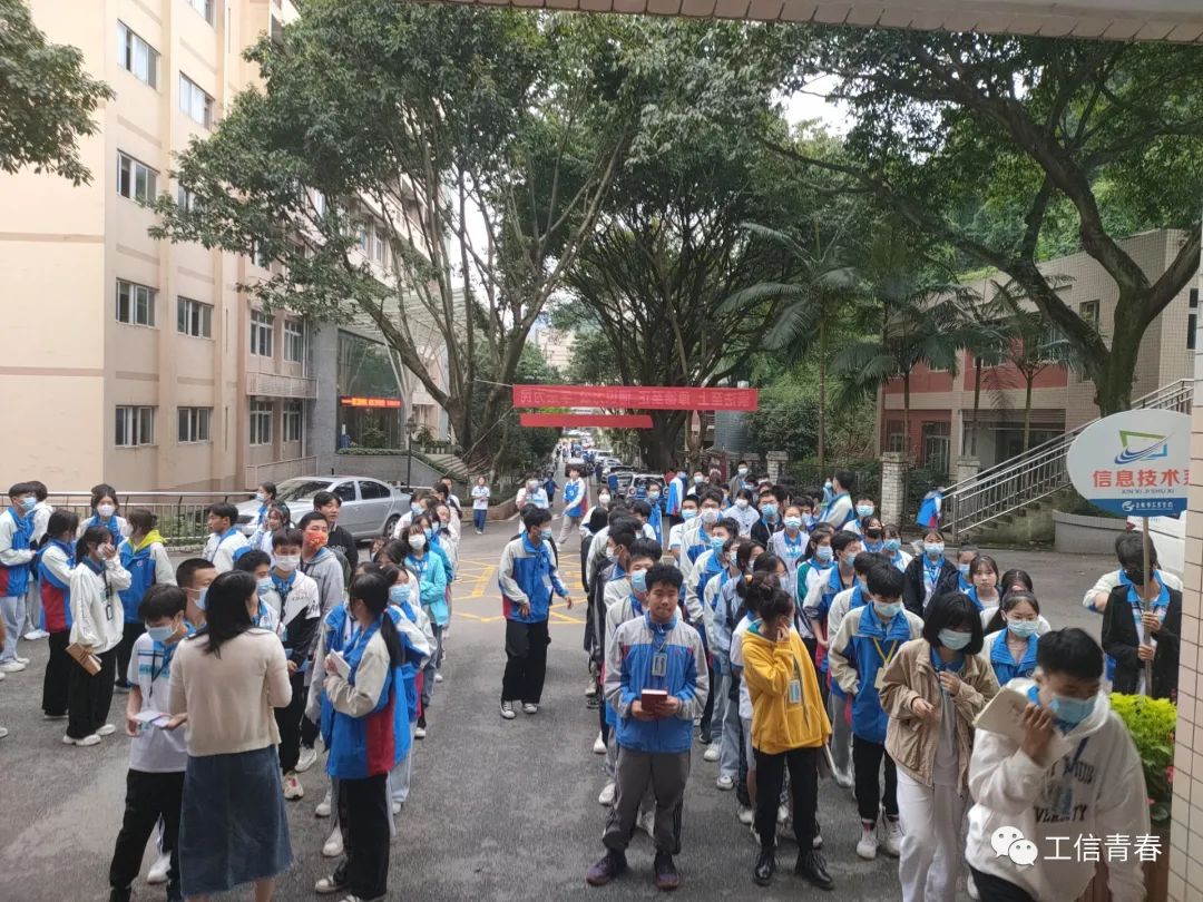 1c48353d439a631f0b5ec1208e67170e