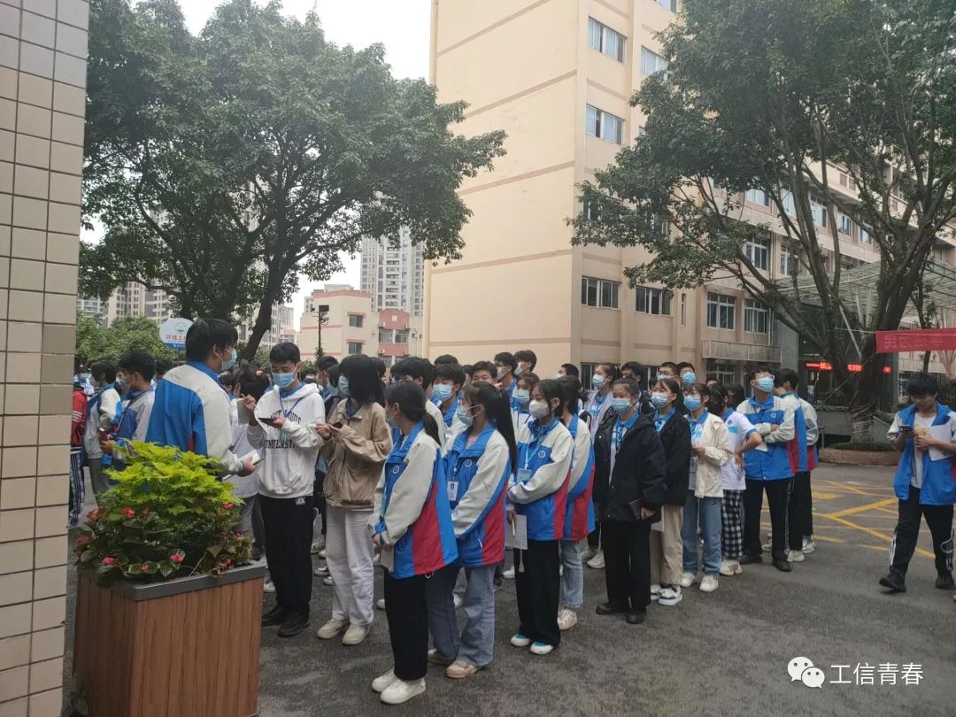 ec610a9fac8f1cfbdb12289d1c6ef2bd